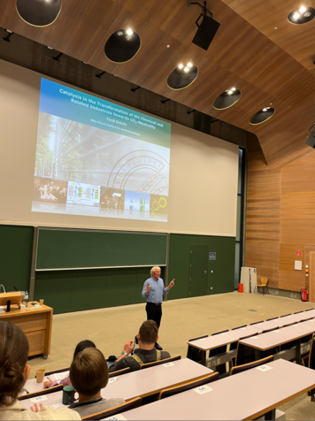 Keynote lecture: Ferdi Schüth - Max Planck-Institute für Kohlenforschung, Germany 
"The transformation of the chemical related industry towards CO2 neutrality"